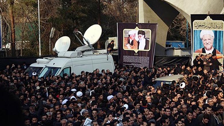 رێوڕه‌سمی به‌ خاكسپاردنی ره‌فسه‌نجانی په‌رده‌ی له‌سه‌ر نهێنییه‌كان هه‌ڵماڵی 